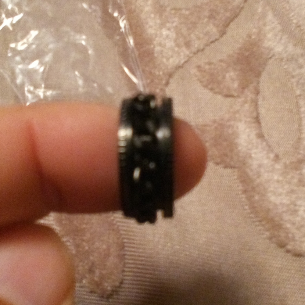 Men's ring - Picture 3 of 3